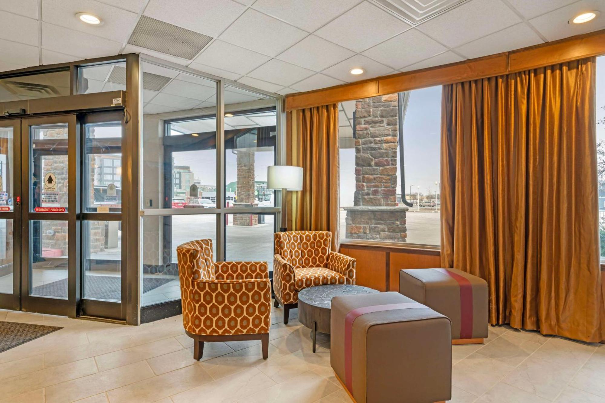 Best Western Green Bay Inn And Conference Center Exteriör bild